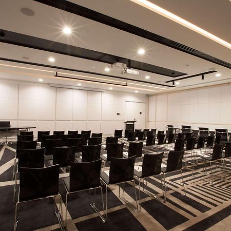Pullman Sydney Airport Hotel Exterior foto Meeting room