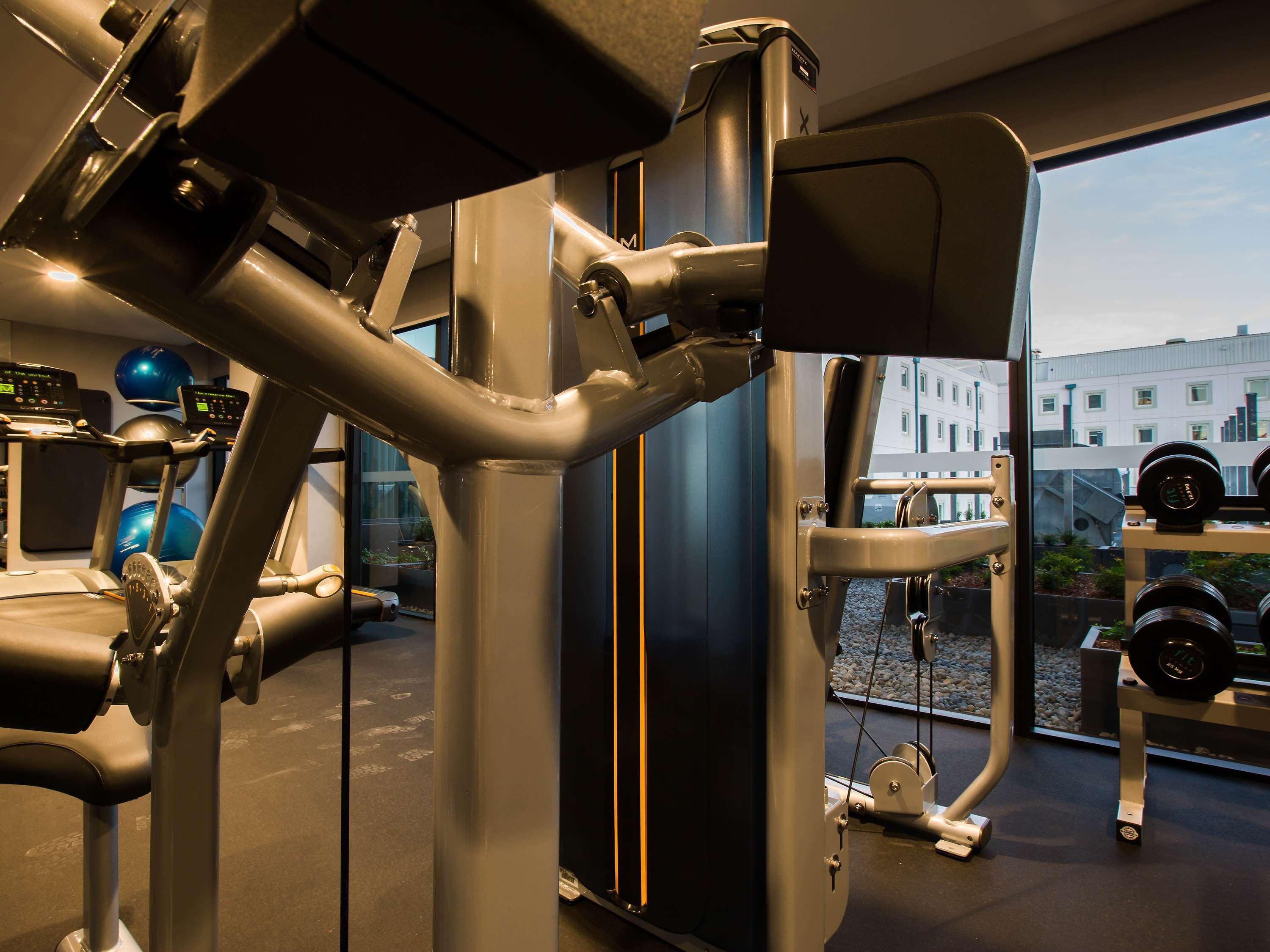 Pullman Sydney Airport Hotel Exterior foto The gym at the 2012 London Olympics